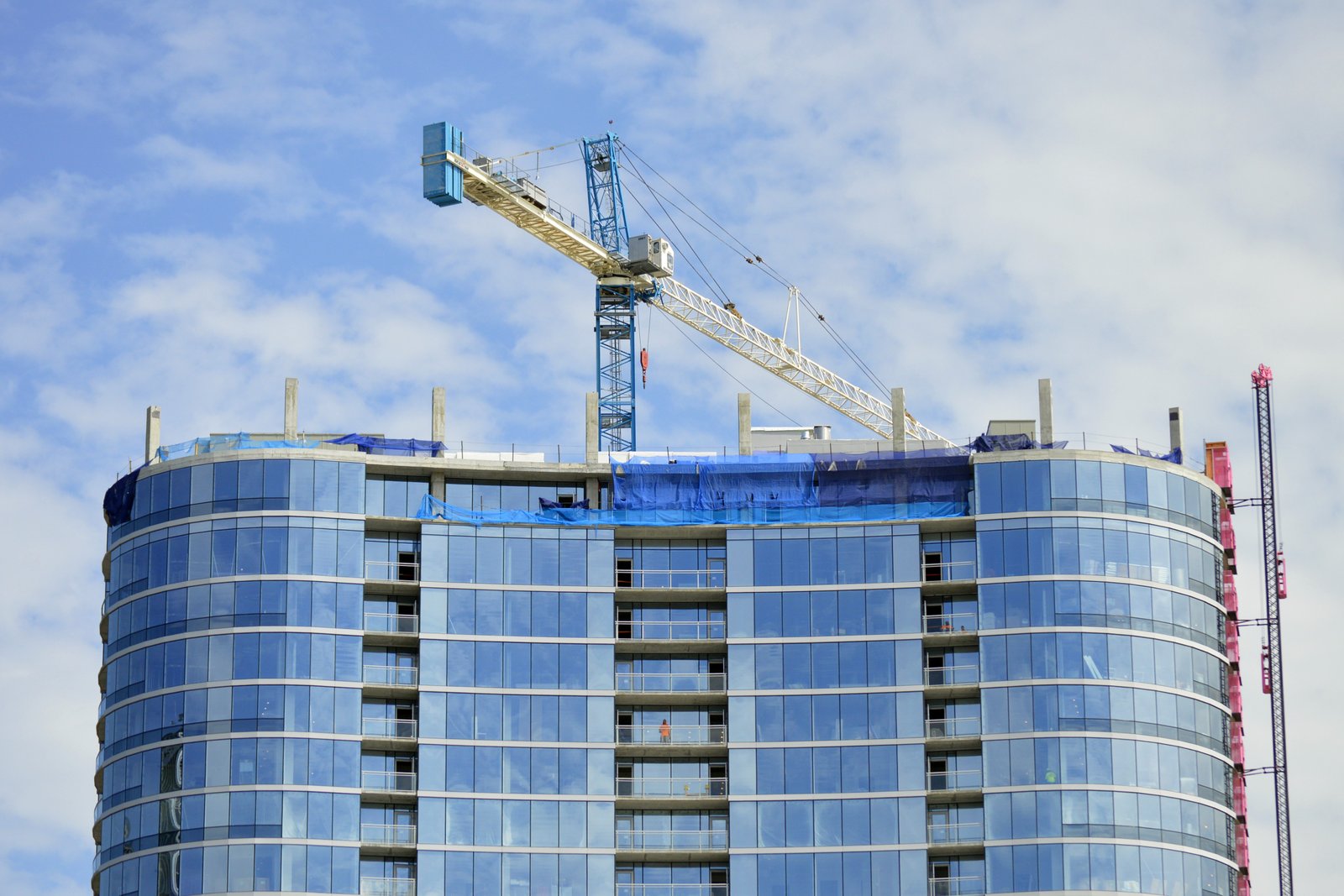 Compra, alquila y conecta directamente con agentes e inmobiliarias.