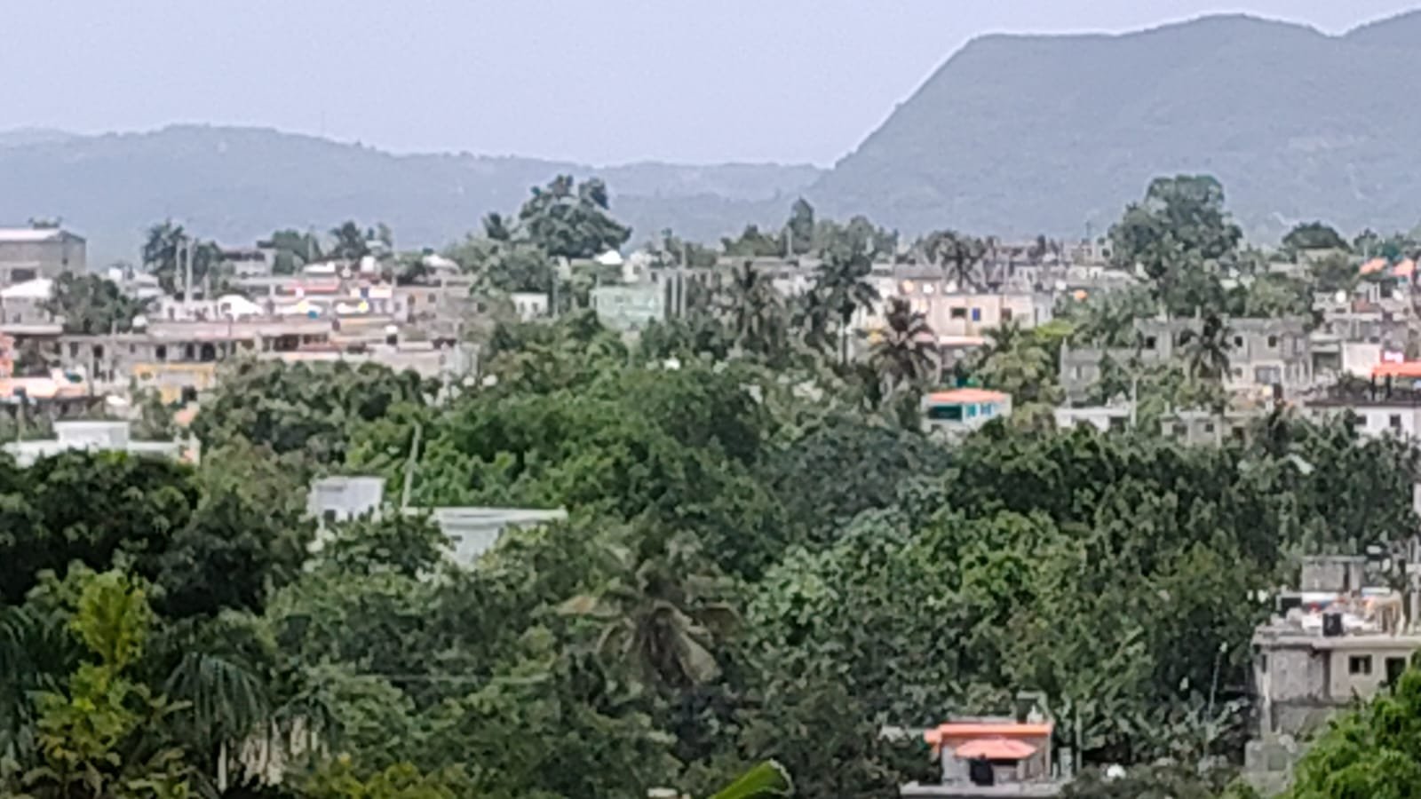 Solar de 800 m² en zona alta
